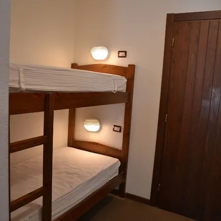 La Splaza Hotel